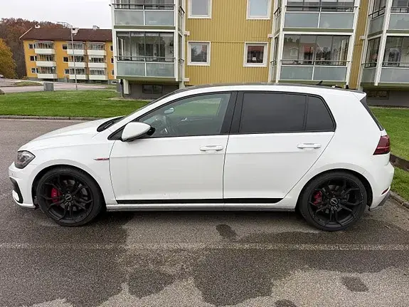 Volkswagen Golf 7 2018 photo 2
