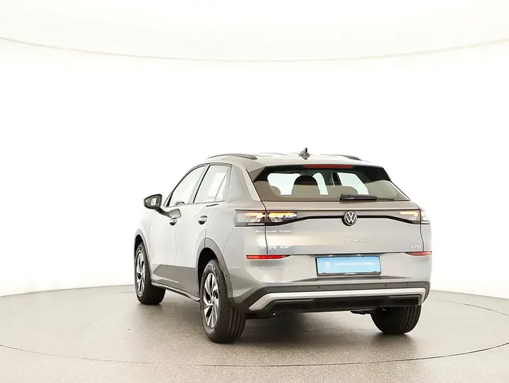 Volkswagen T-Roc 2026 photo 3