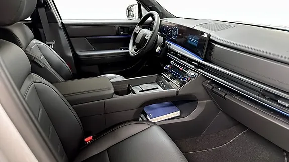 Hyundai Santa Fe 2027 photo 3