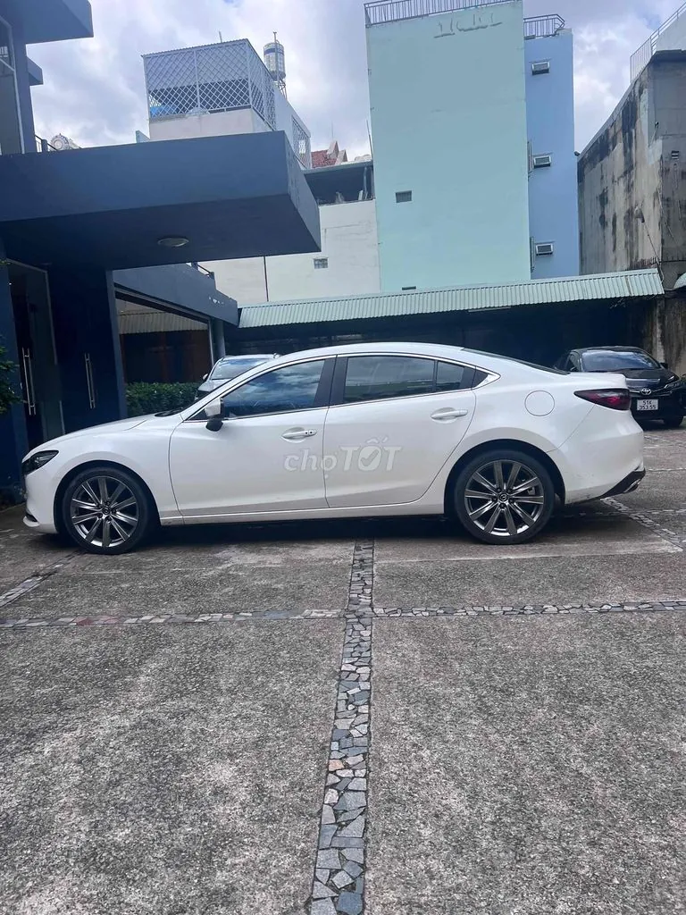 Mazda 6 2022 photo 2