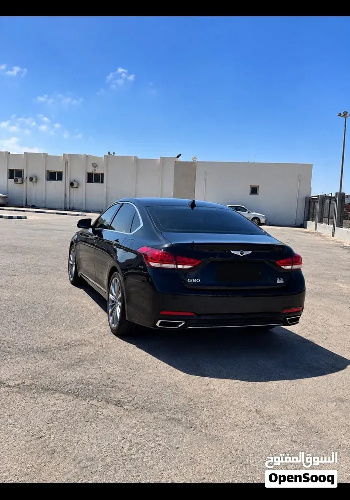 Genesis G80 2017 photo 3