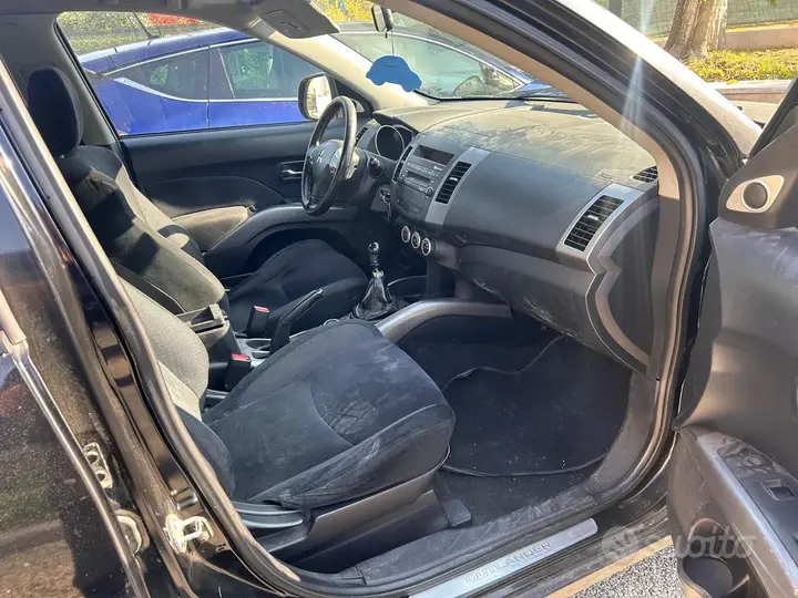 Mitsubishi Outlander 2008 photo 4