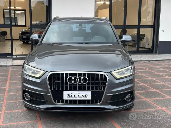 Audi Q3 2013 photo 2