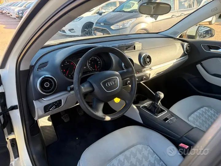 Audi A3 Sportback 2013 photo 5