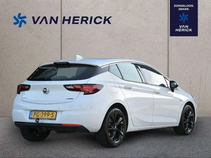 Opel Astra 2017 photo 4