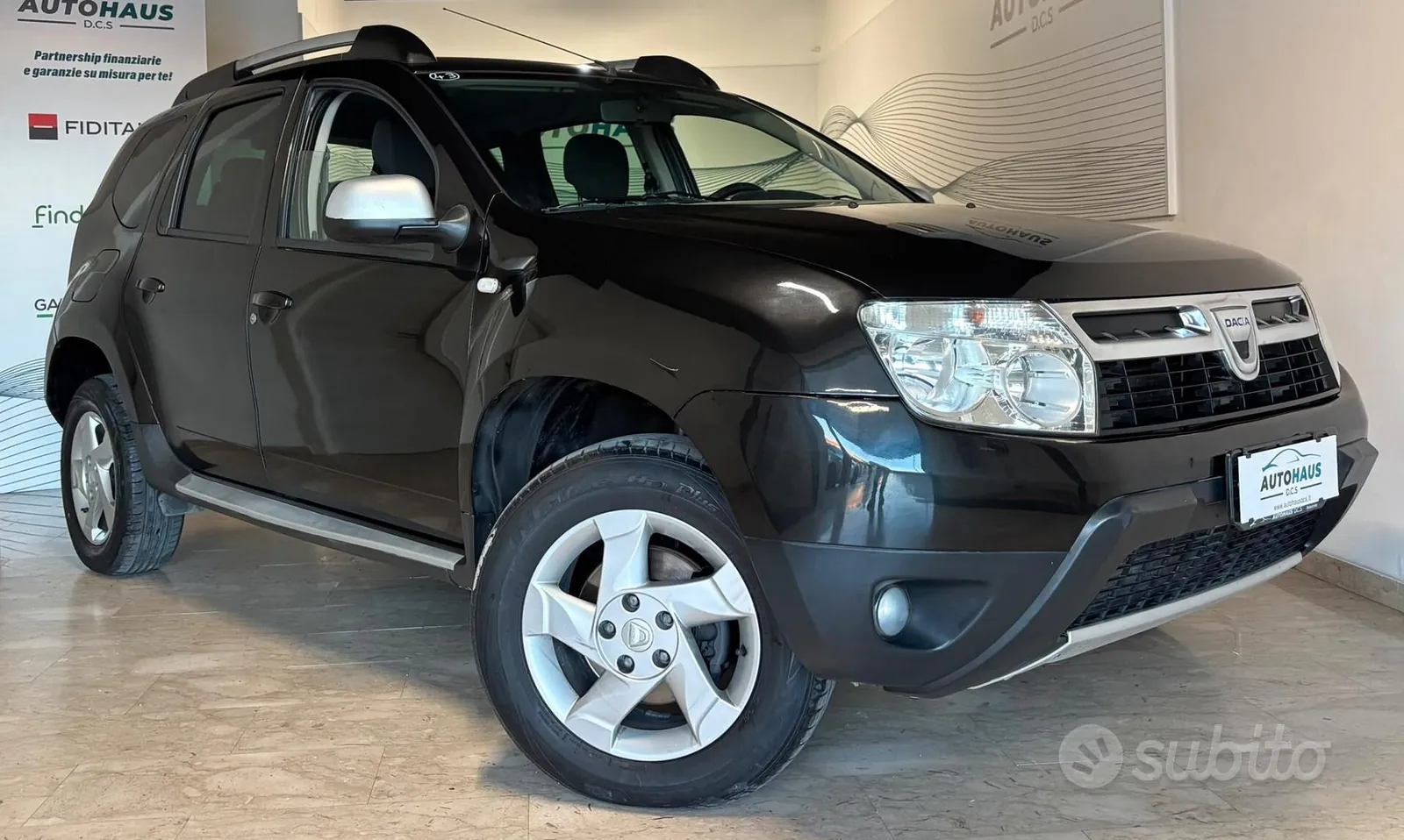 Dacia Duster 2012 photo 2