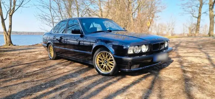 BMW 530I