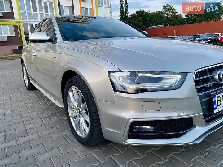 Audi A4 2014 photo 3