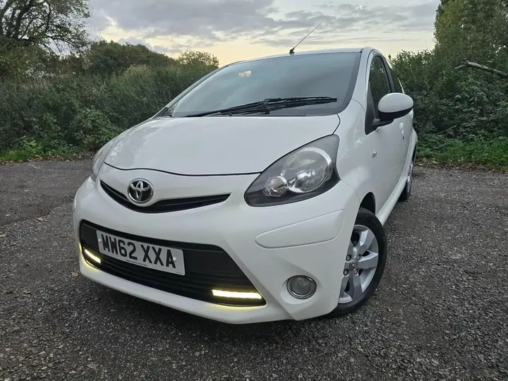 Toyota Aygo 2013 photo 5
