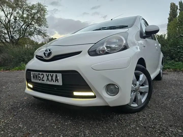 Toyota Aygo 2013 photo 4