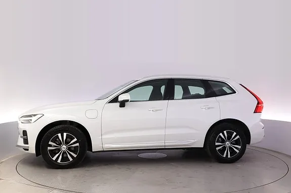 Volvo Xc60 2025 photo 2