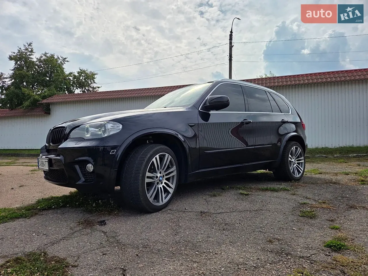 BMW X5 2011 photo 2