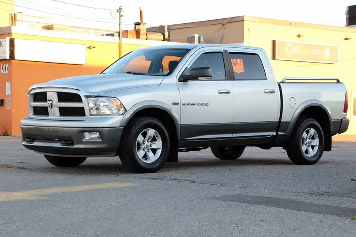 Ram 1500 2012 photo 2