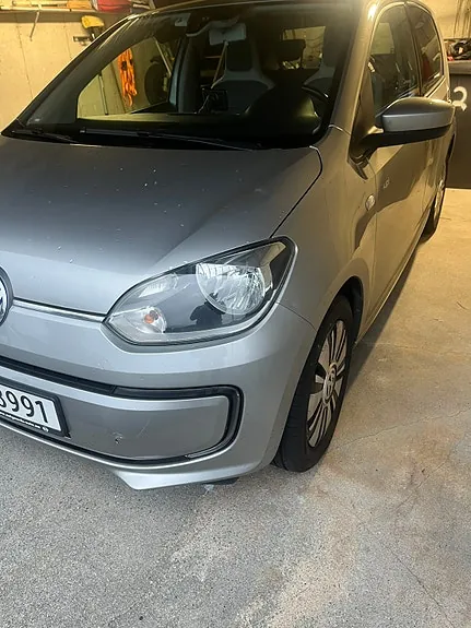 Volkswagen E-Up! 2014 photo 3