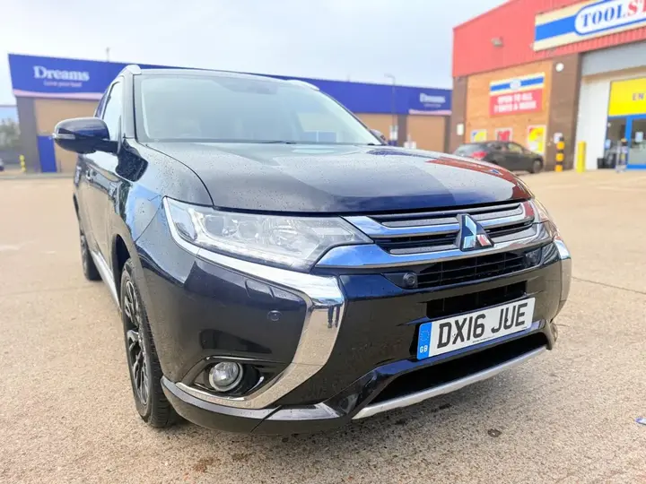 Mitsubishi Outlander 2016 photo 5