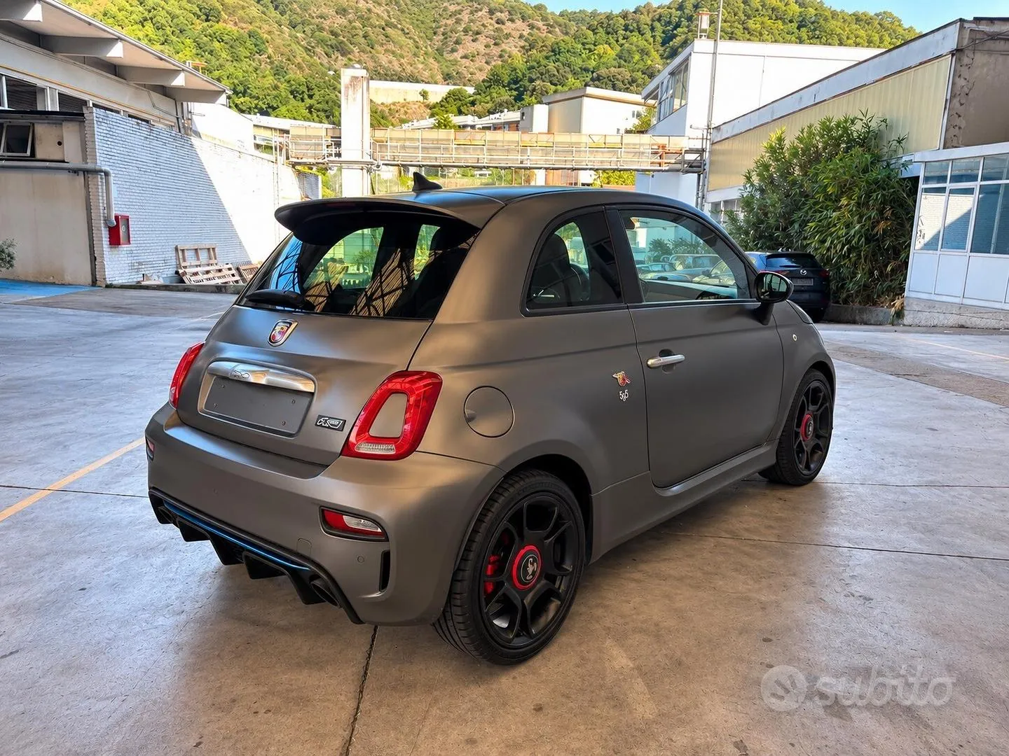 Abarth F595 2021 photo 4