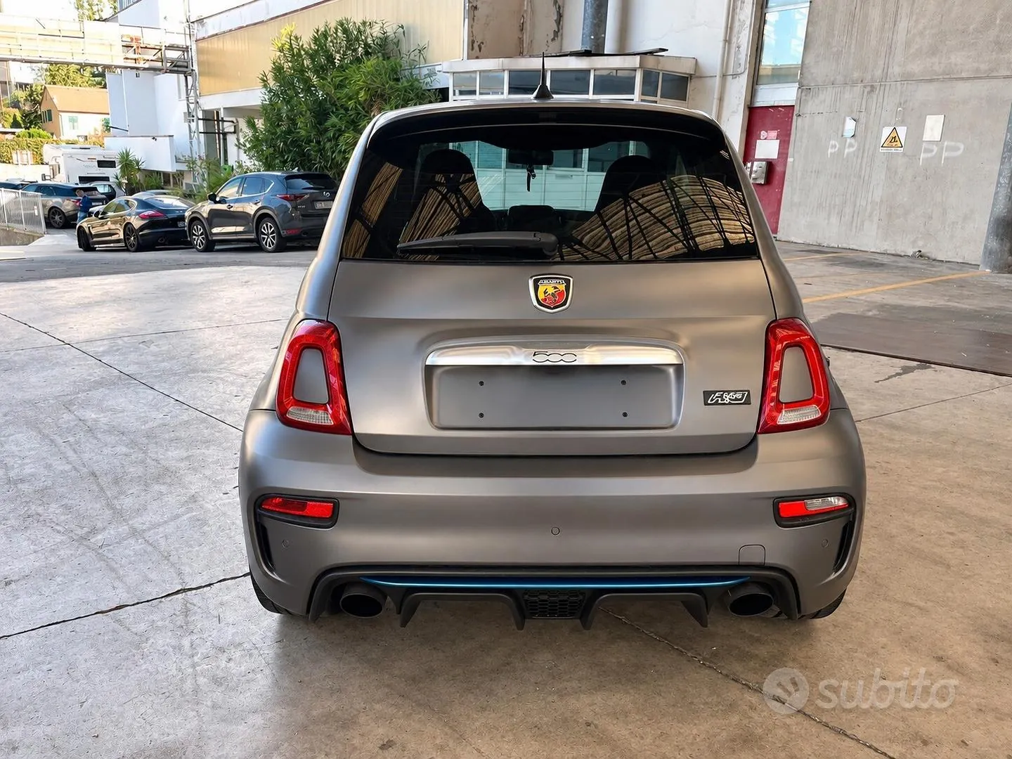 Abarth F595 2021 photo 3