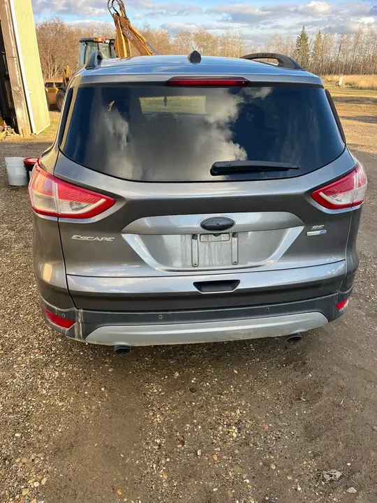 Ford Escape 2014 photo 2
