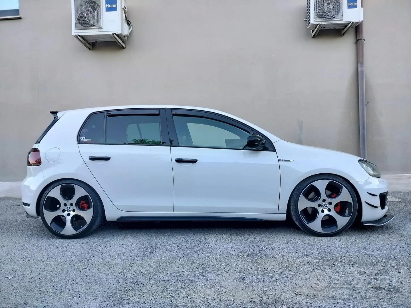 Volkswagen Golf 2011 photo 4