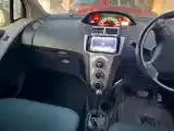 Toyota Vitz 2007 photo 4