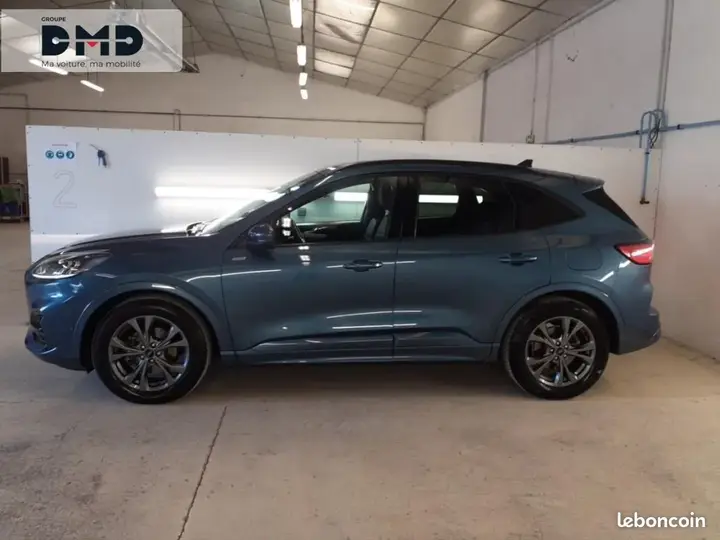 Ford Kuga 2023 photo 2