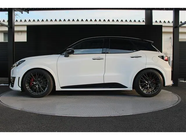 Lexus Lbx 2025 photo 3