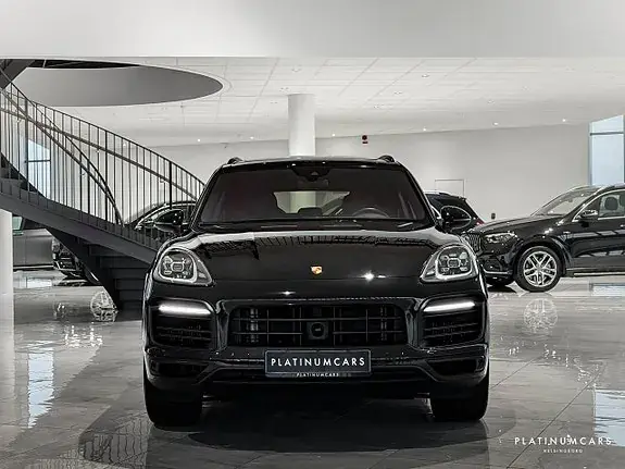 Porsche Cayenne 2023 photo 3
