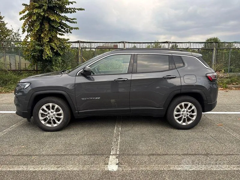 Jeep Compass 2023 photo 2