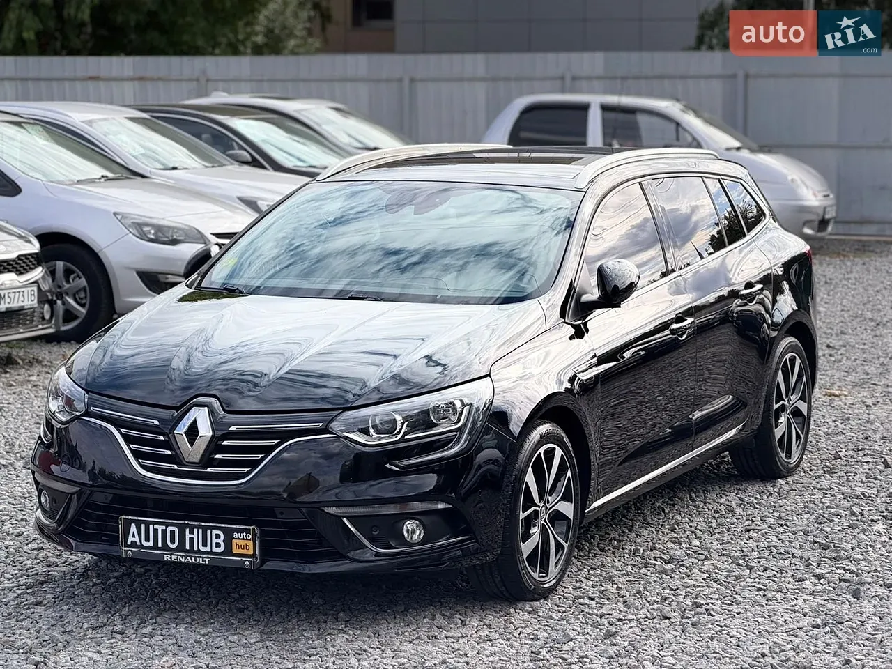 Renault Megane 2018 photo 3