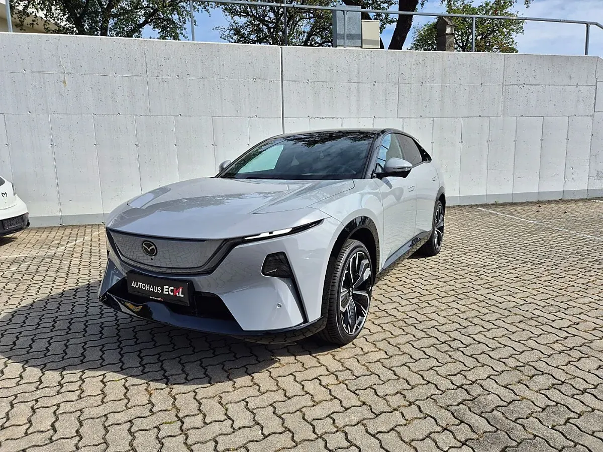 Mazda Cx-6E 2026 photo 2