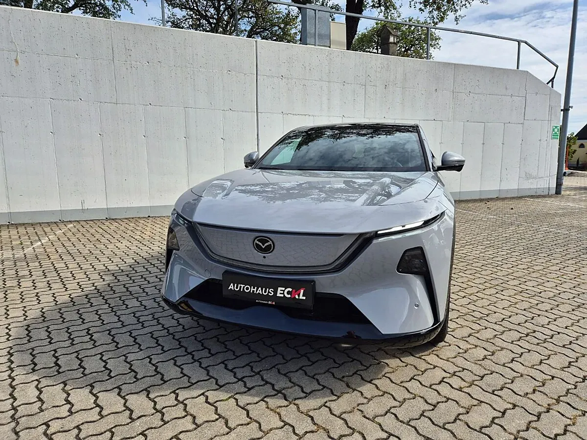Mazda Cx-6E 2026 photo 3