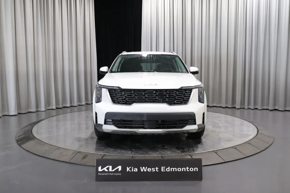 Kia Sorento Hybrid 2026 photo 2