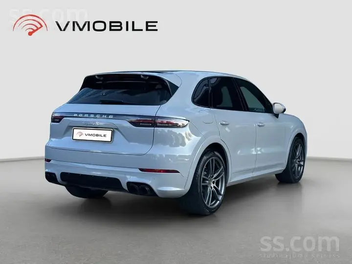 Porsche Cayenne 2020 photo 2