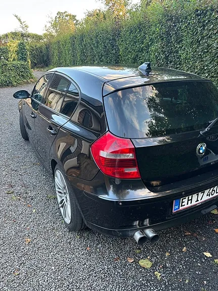 BMW 118D 2007 photo 3