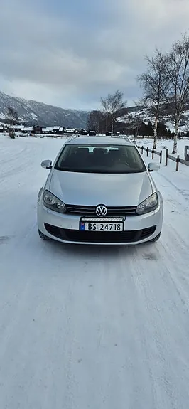 Volkswagen Golf Vi 2011 photo 2