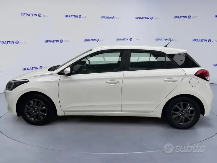 Hyundai I20 2017 photo 5