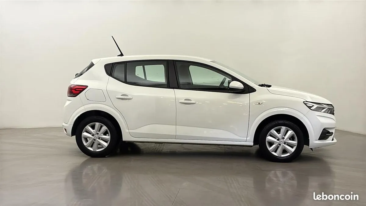Dacia Sandero 2022 photo 4