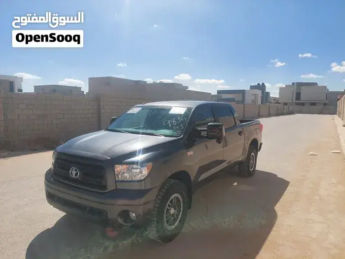 Toyota Tundra 2012 photo 2