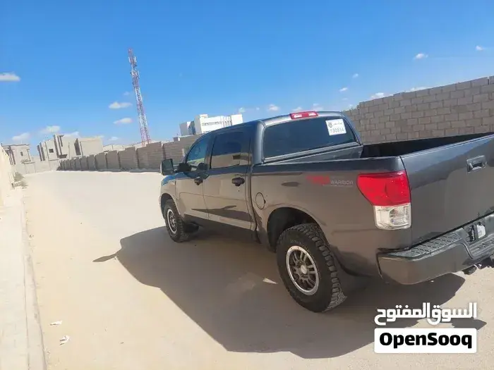 Toyota Tundra 2012 photo 3