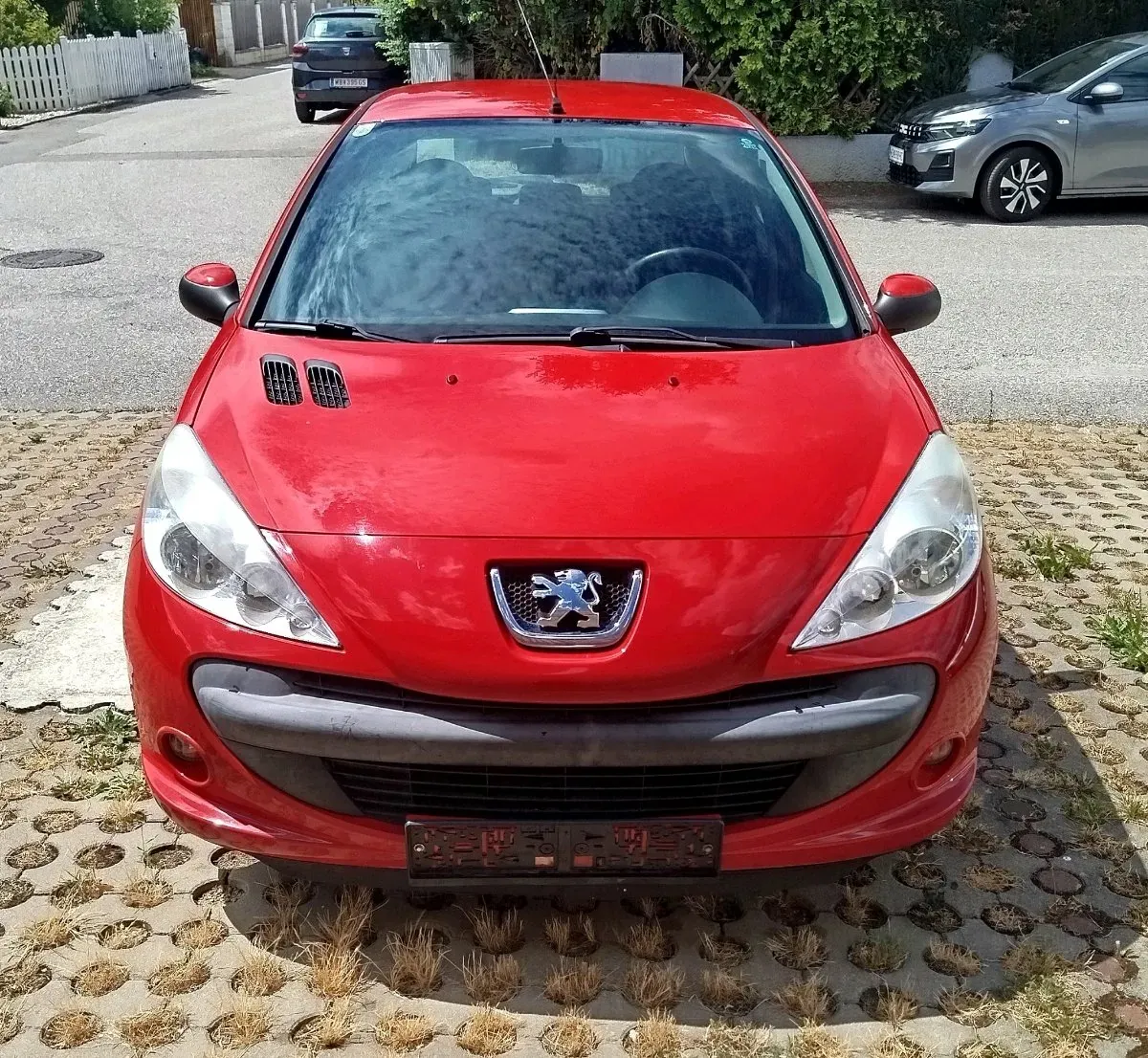 Peugeot 206 2009 photo 2