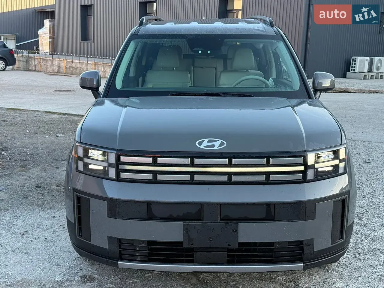 Hyundai Santa Fe 2026 photo 2