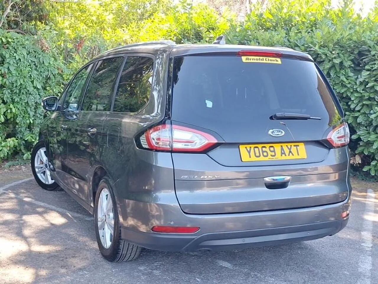 Ford Galaxy 2020 photo 2