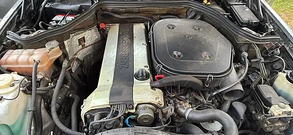 Mercedes-Benz 300 Te-24 1990 photo 5