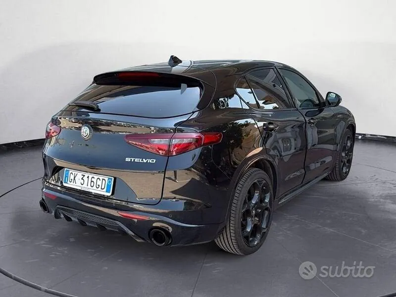 Alfa Romeo Stelvio 2022 photo 5