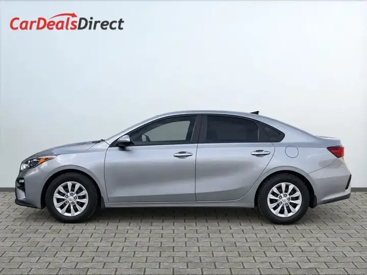 Kia Forte 2021 photo 3