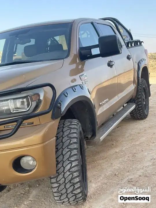 Toyota Tundra 2010 photo 2