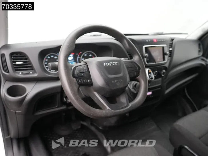 Iveco Daily 2024 photo 3
