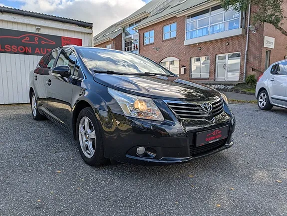 Toyota Avensis 2009 photo 2