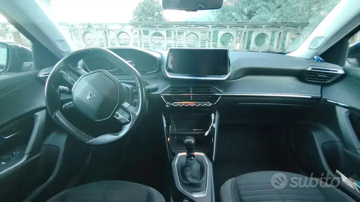 Peugeot 2008 2020 photo 4