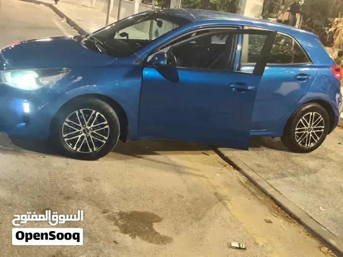 Kia Rio 2022 photo 2